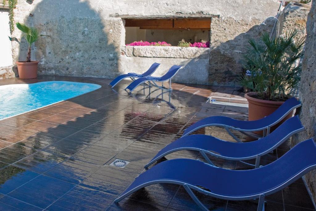 Logis Auberge Cote Jardin Hotel Lézignan-Corbières Kültér fotó