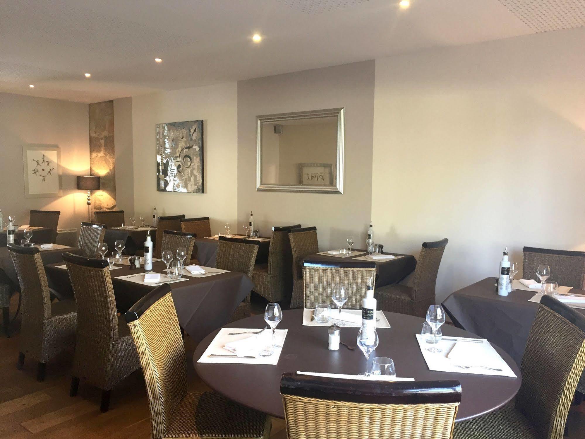 Logis Auberge Cote Jardin Hotel Lézignan-Corbières Kültér fotó