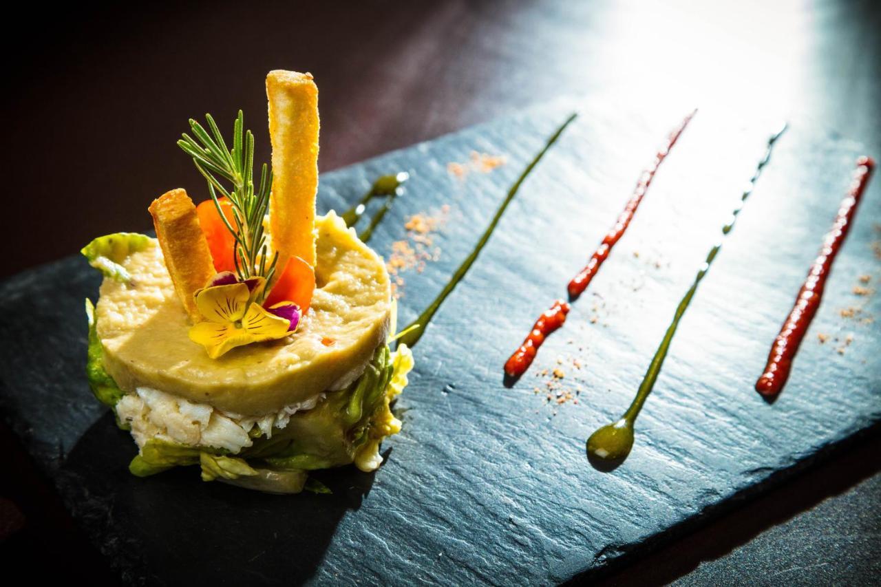 Logis Auberge Cote Jardin Hotel Lézignan-Corbières Kültér fotó