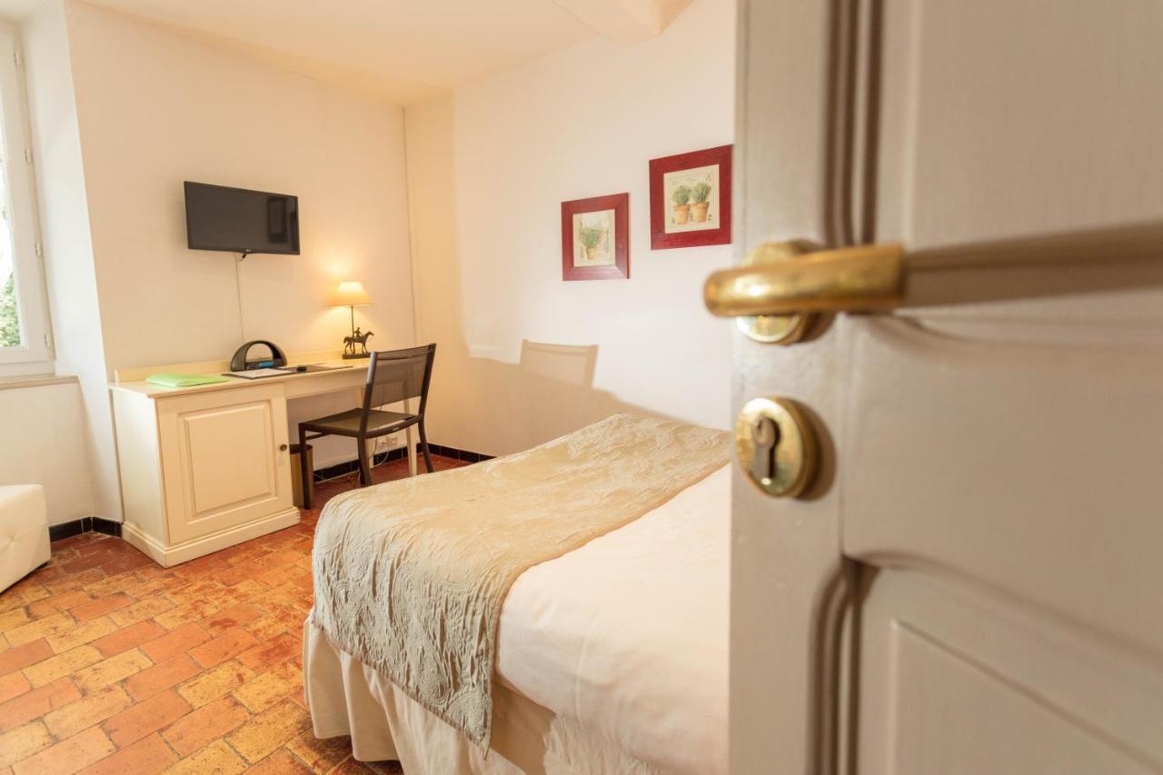 Logis Auberge Cote Jardin Hotel Lézignan-Corbières Kültér fotó